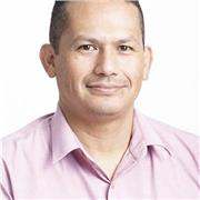 Maestro del área de Tecnología de la información